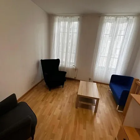 Grand Rénové Spacieux Jardin 8pers Wifi * 몽뤼꽁