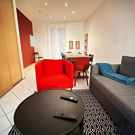 Grand Rénové Spacieux Jardin 8pers Wifi 몽뤼꽁